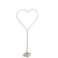 Metalen hart op betonvoet 60x135cm