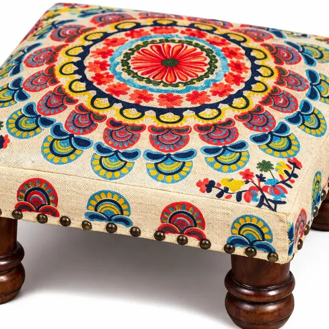 Mystic Mandala katoenen voetenbank met houten poten