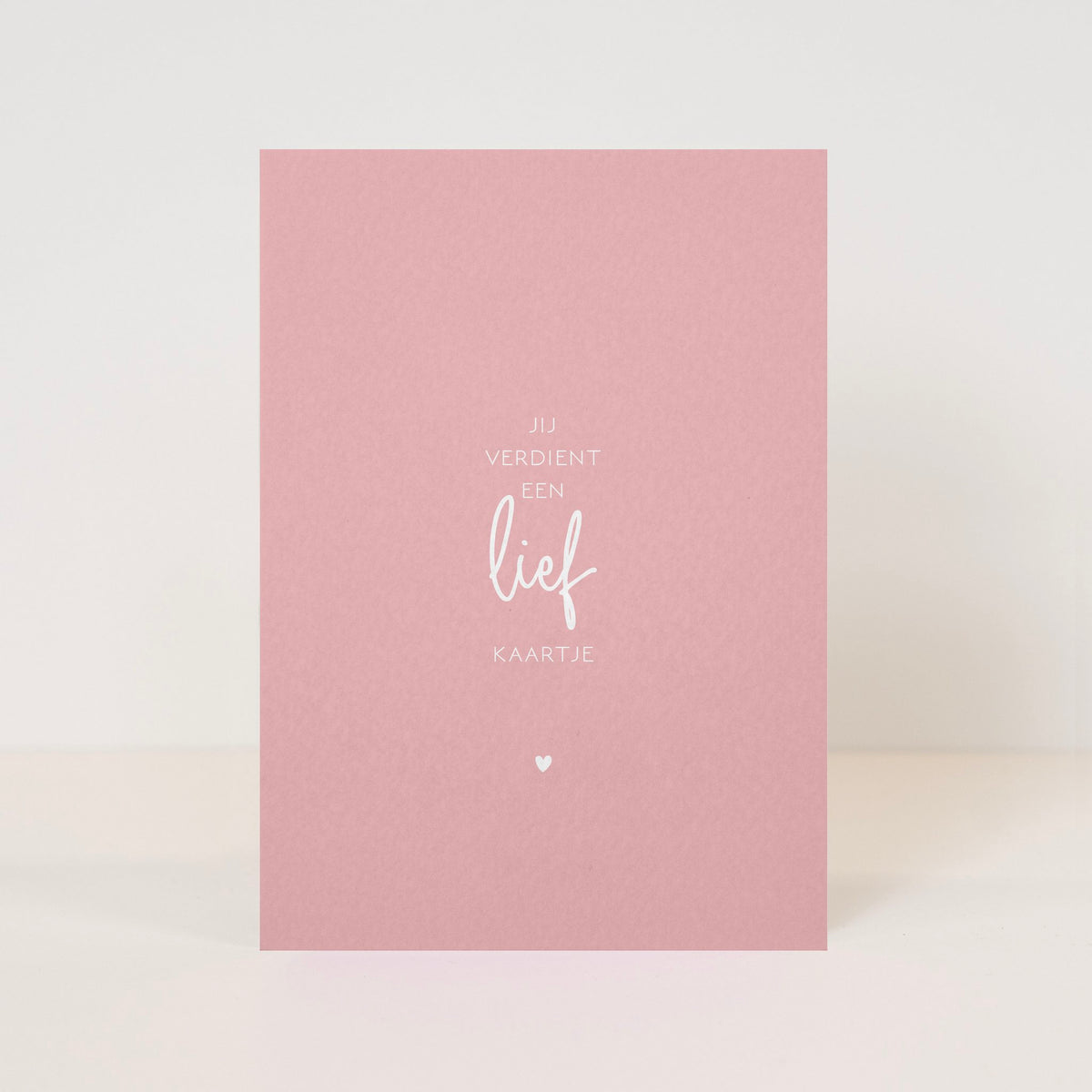 Postcard 'Sending a little love your way today'