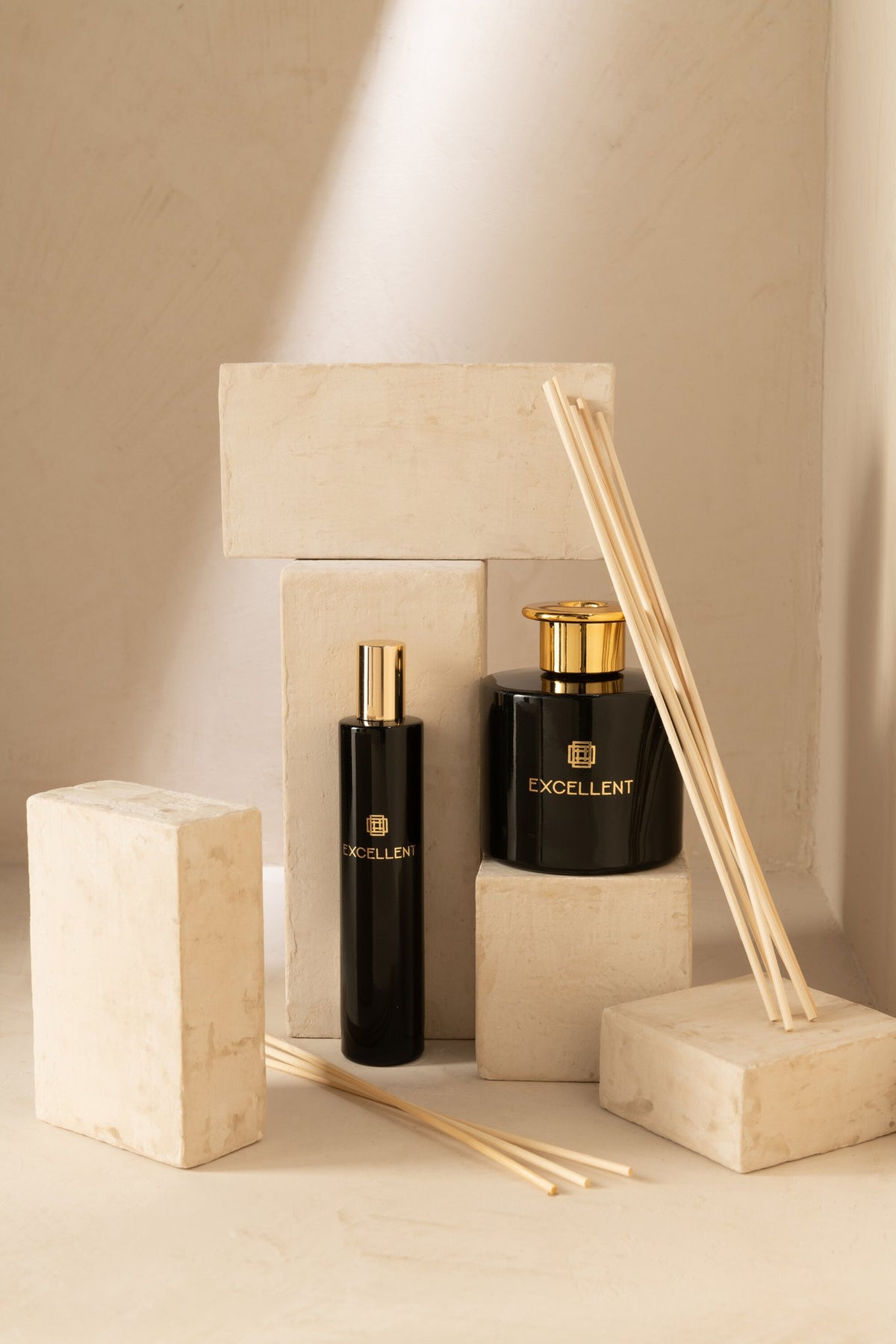J-Line huisparfum Excellent - Siberia Fir - glas - zwart