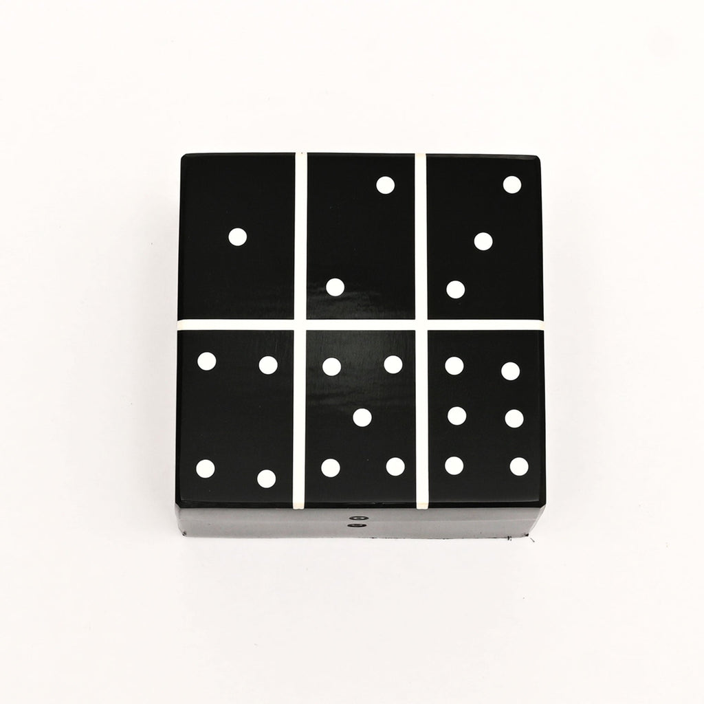 Decoratieve dominoset – harstegels en MDF-doos