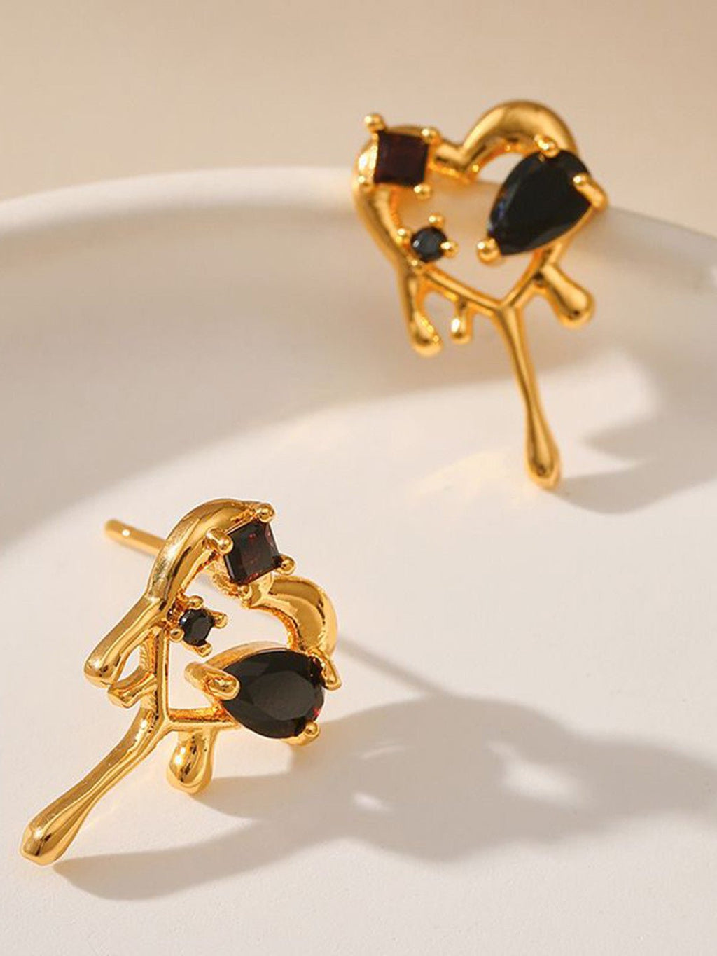 Eigentijdse studs – modieuze oorbellen – veelkleurige legering – retailassortiment