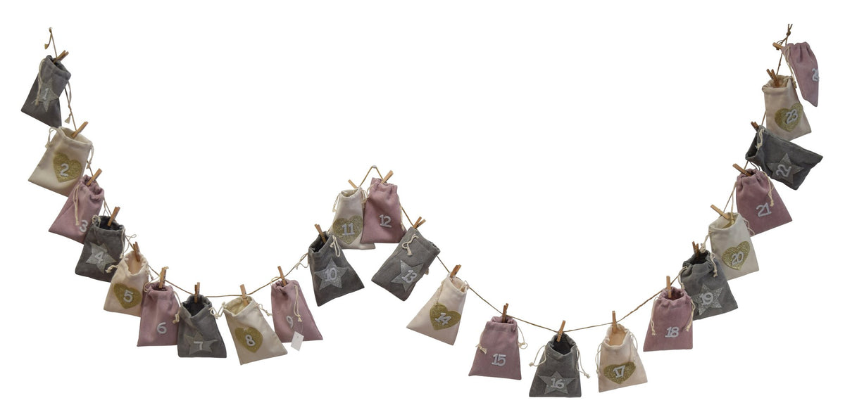 Stoffen adventkalender met 24 zakjes 29x275x21cm grijs/roze