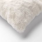 Dutch Decor Zaya - Kussen 30x50 cm - Imitatiebont look - Sneeuwwitje - Wit