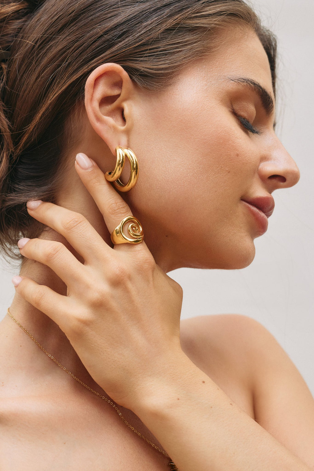 Avery Ring