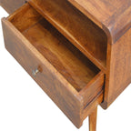Massief mangohout gebogen kastanje mediameubel met 2 lades, open opbergruimte en Scandinavische poten | Kastanje Afwerking | 90x35x47 cm