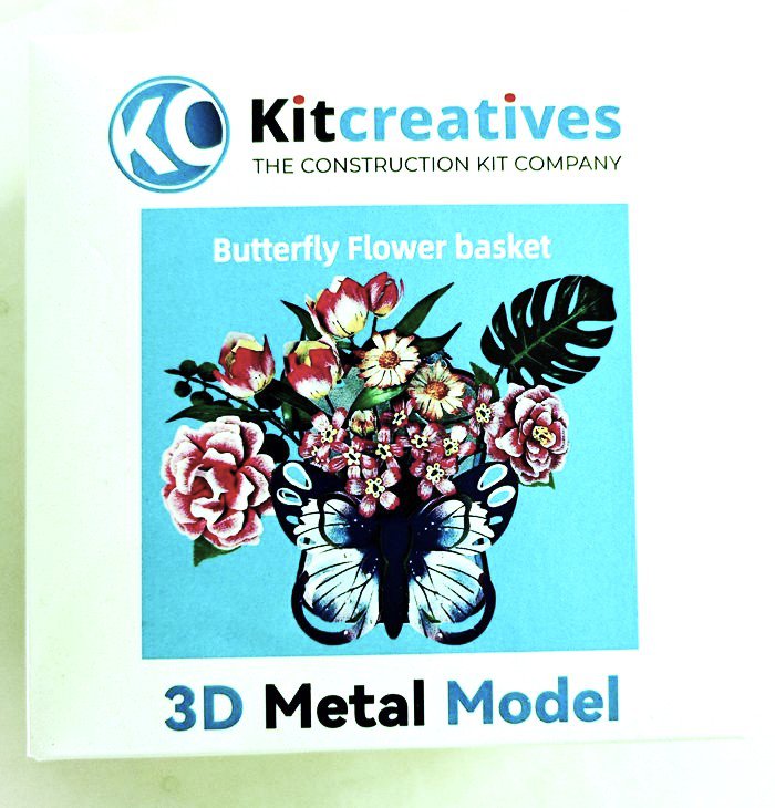 Bouwpakket 3D Model DIY Mand met Vlinderbloemen Magneet- gekleurd- metaal