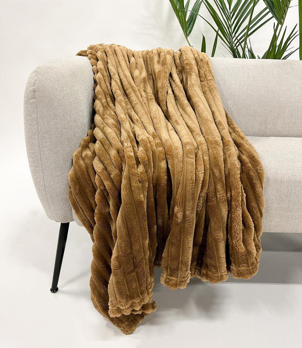 Dutch Decor Ricky - Plaid 150x200 cm - Tabaksbruin - Bruin