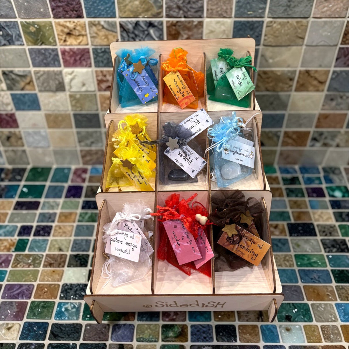 27x cuddle stones
