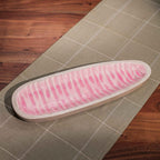 Roze & Wit Emaille Serveerschaal – Handgemaakt Acaciahout – 41x15x3 cm