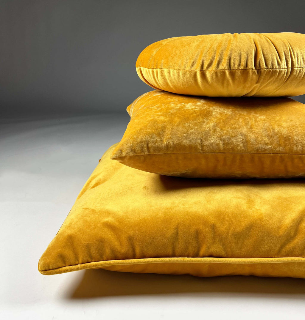 Nederlands decor Finn - kussen 60x60 cm gouden gloed - geel -ochre