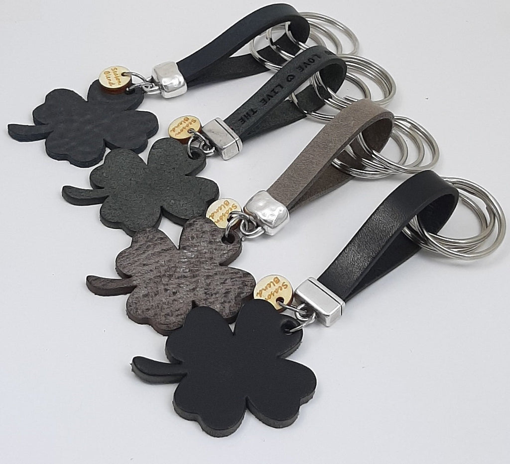 Sleutelhanger Clover leer antiek grijs