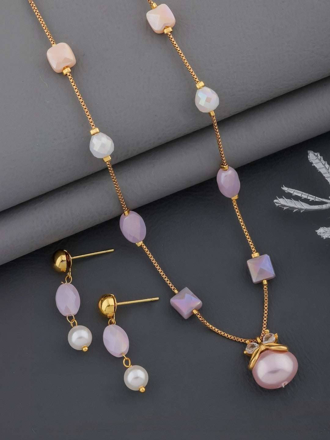 Messing vergulde ketting – mode-sieraden – verguld messing met kristallen