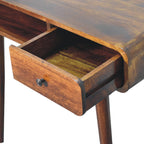 Gebogen kastanje bureau van , 1 lade, 1 open plank, bruin