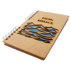 Duurzaam Houten Notitieboek – Komoni – Pause & Reflect - Gerecycled papier – Navulbaar