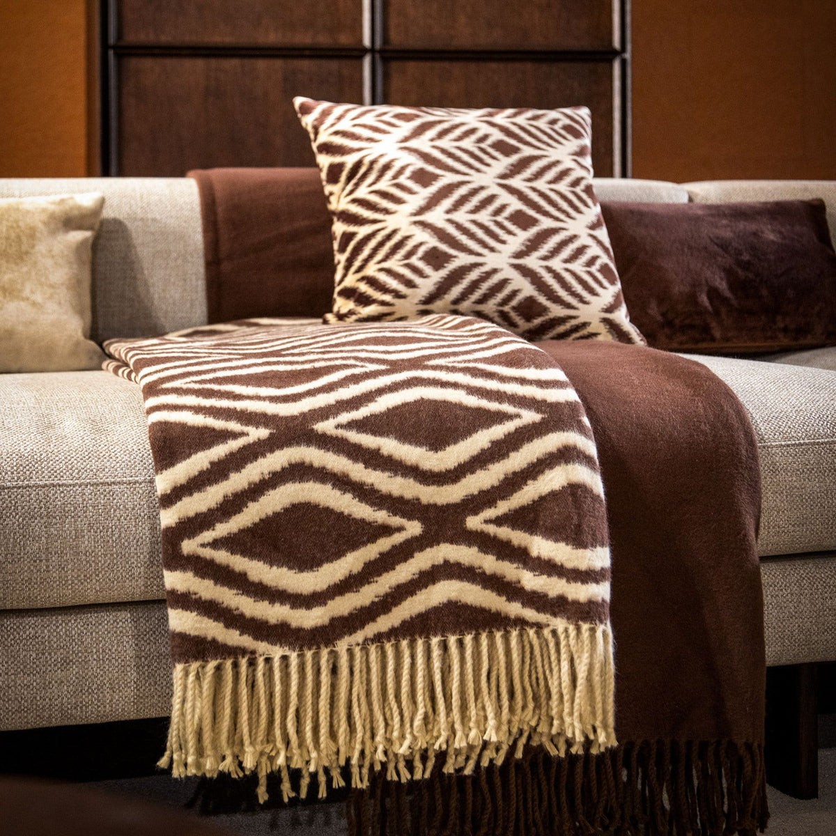 Annabella | Plaid 150x200 cm | Chocolade Martini | Bruin | Hoii