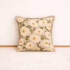 Geborduurd katoenen kussen - Flora Daisy Design - 45 x 45 cm