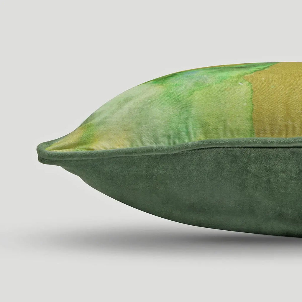 Kussenhoes | Bloom Olive Velvet kussenhoes van Sanctuary Living