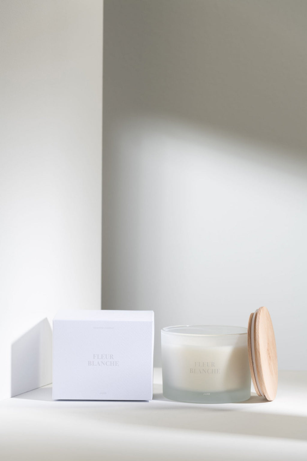 J -Line Geurkars Essential Agreements - White Flower - Wit - 28U