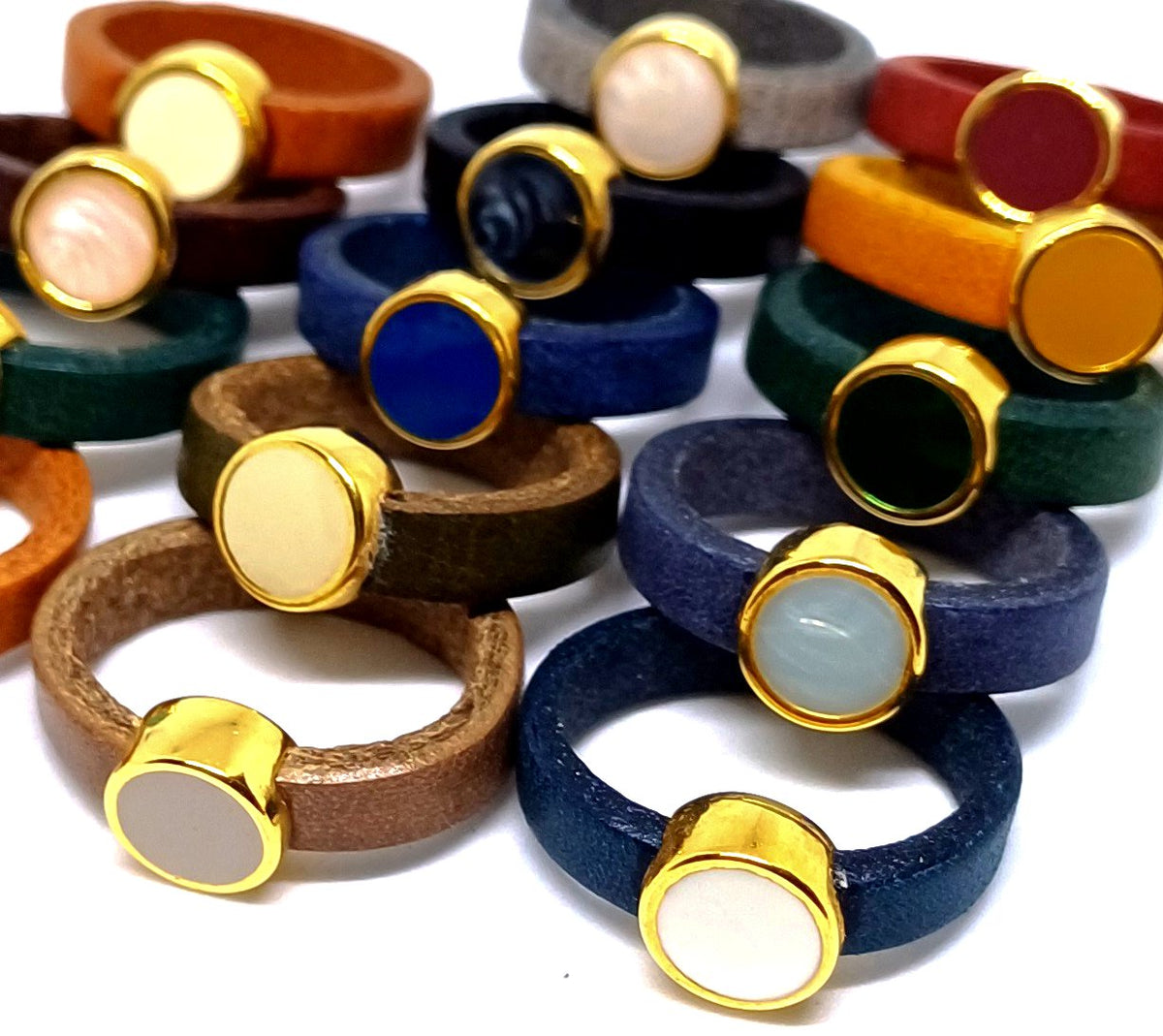 Leren ringen emaille ronde setting (10 stuks)