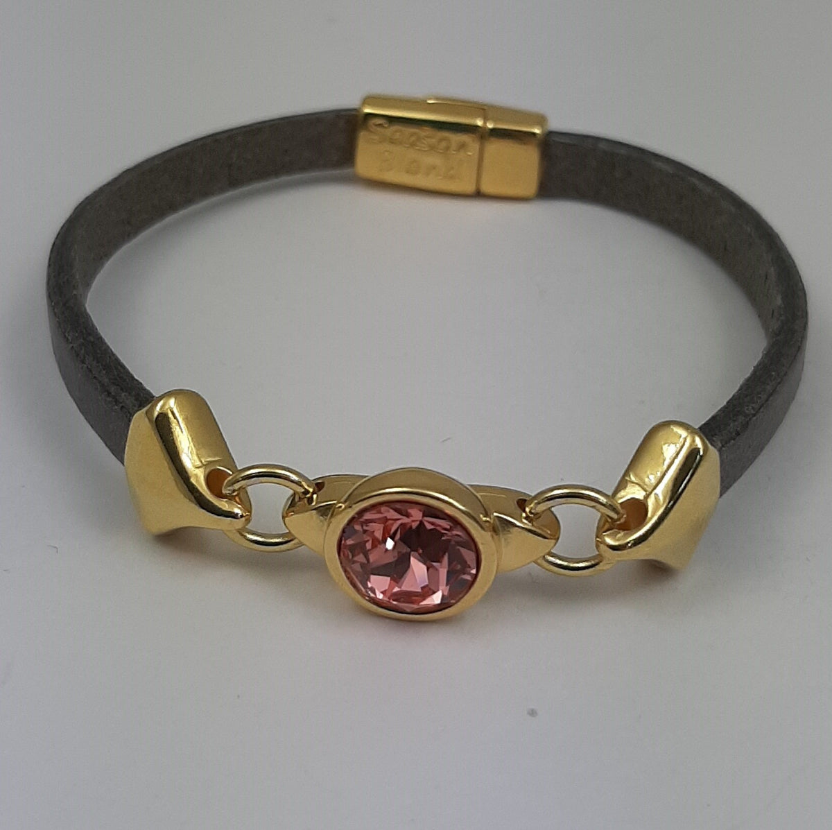 Nexus leren armband glas kristal 24K verguld
