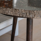 Bijzettafel in bruin marmer