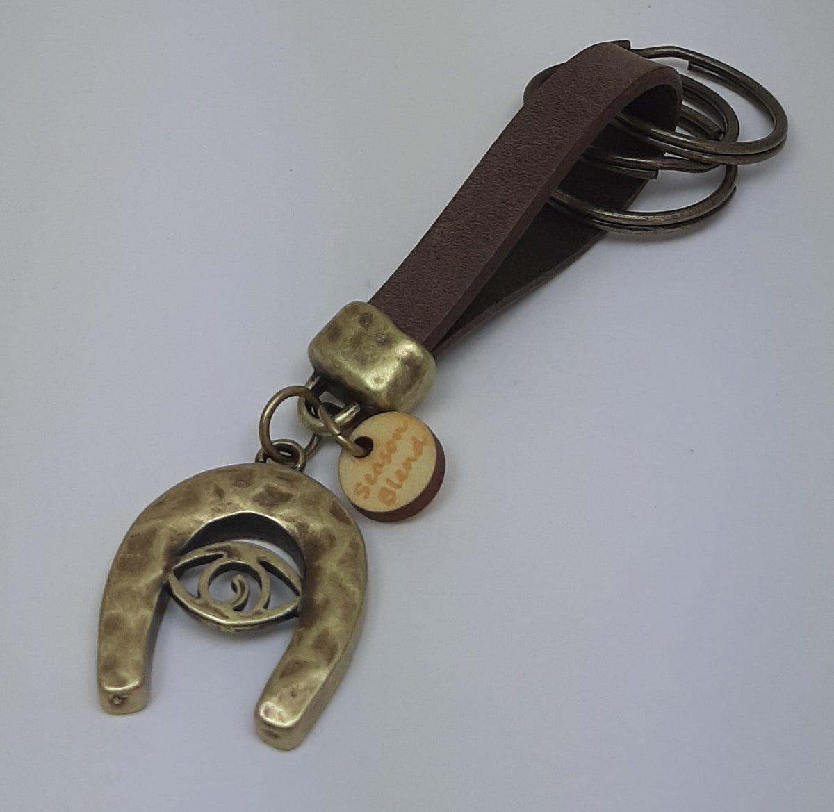 Sleutelhanger van leer Horse shoe met Eye
