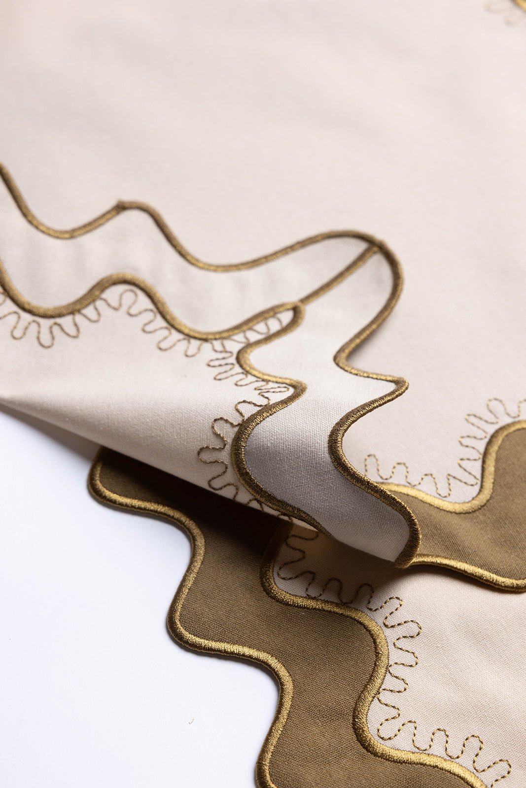 Gisèle Sint-Jacobsservetten met geborduurd detail (set van 2)