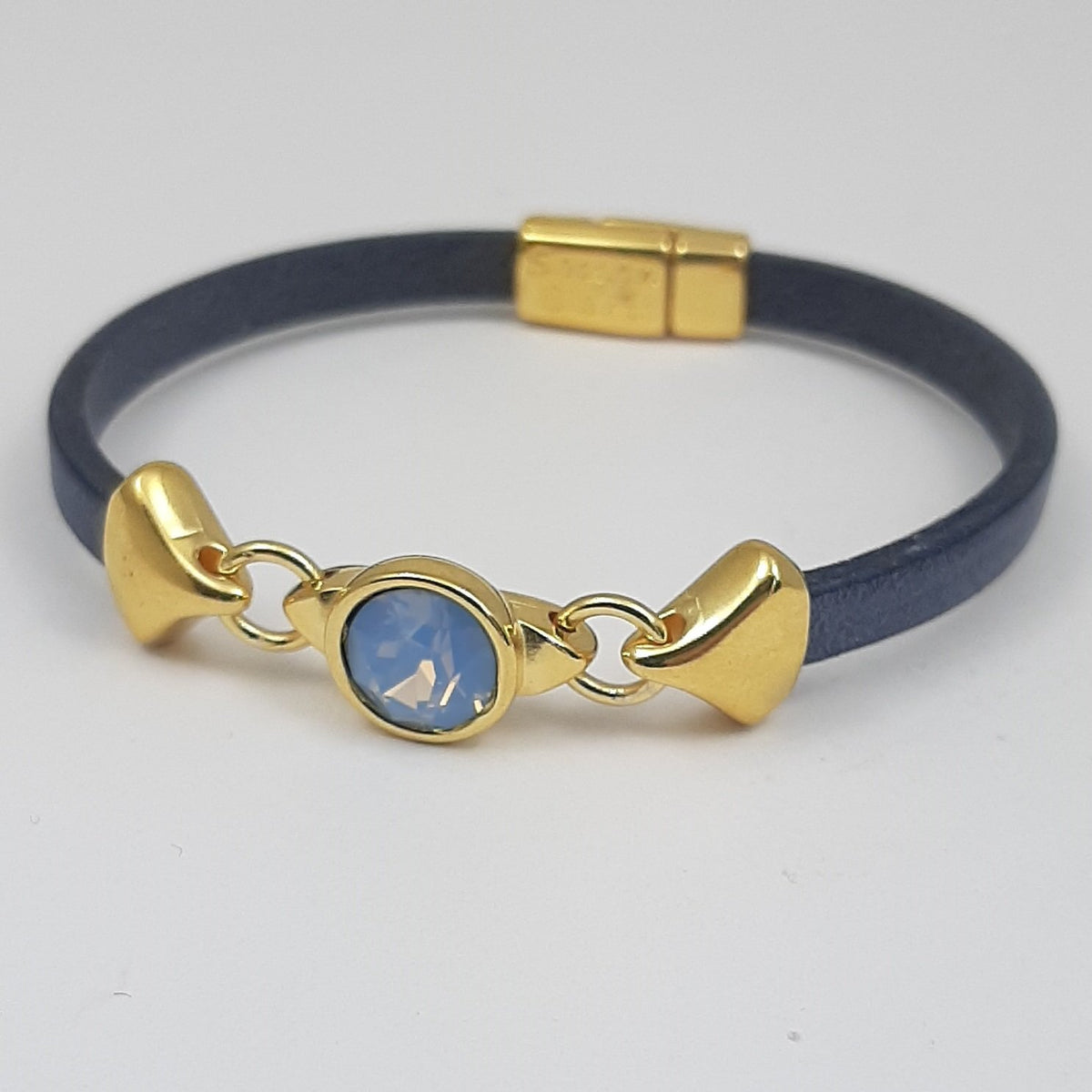 Nexus leren armband glas kristal 24K verguld