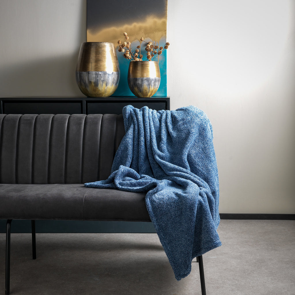 Dutch Decor Oscar - Plaid 140x180 cm - Insignia Blauw - blauw