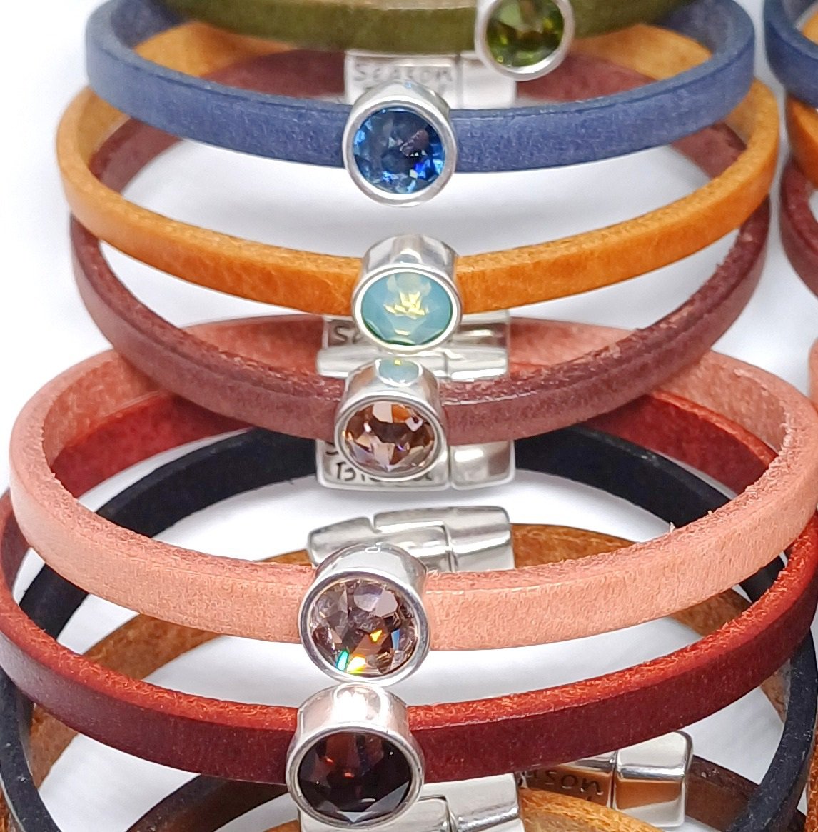 Timeless leren armband antiek verzilverd bruintinten