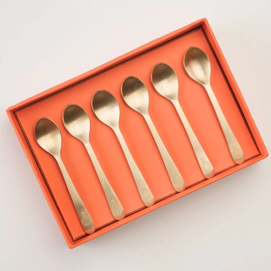 Dessertlepelset van puur messing – handgemaakt bestek met gouden afwerking voor thee, koffie en dineren