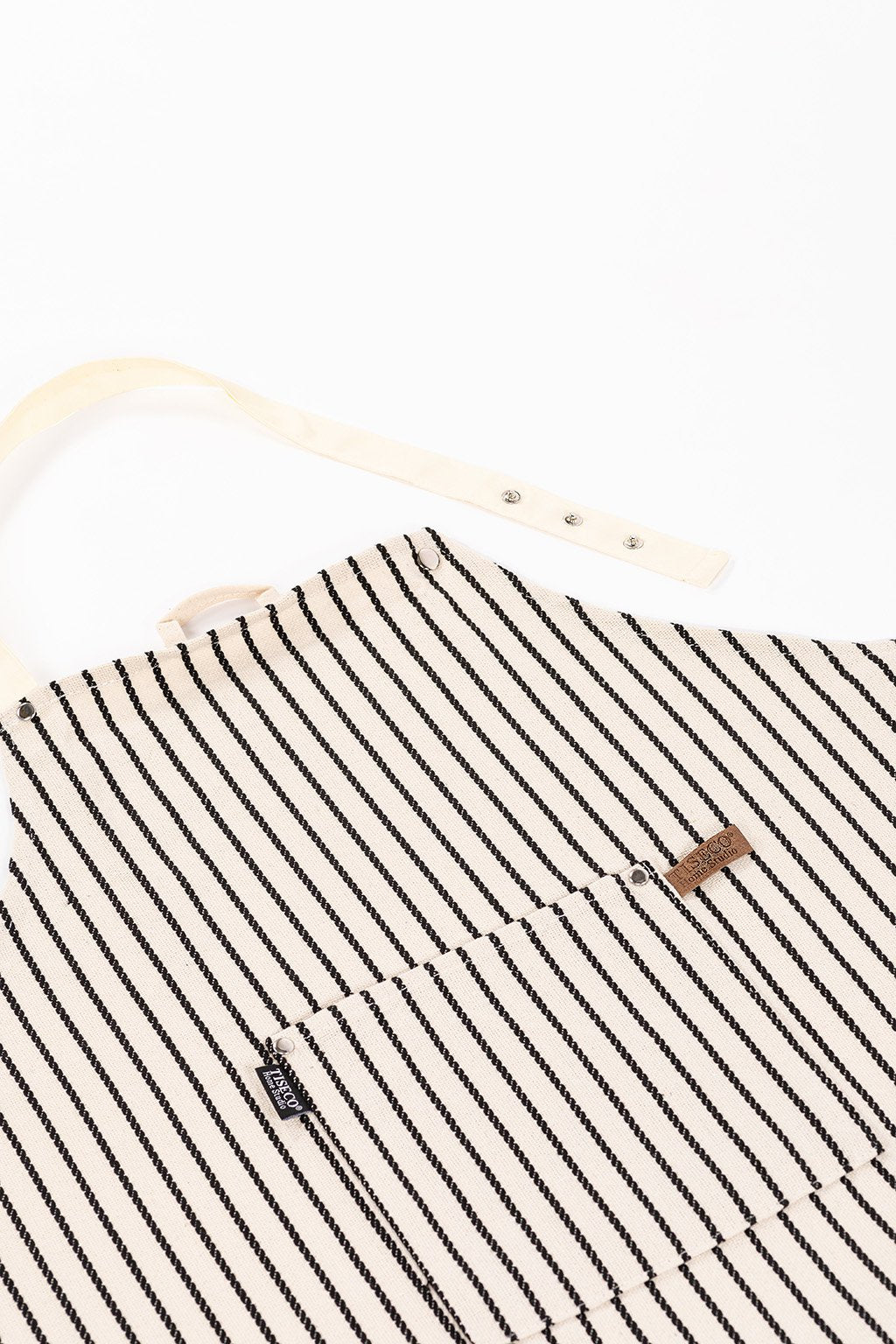Apron Sherlock Cable - 68x85 cm, black/white