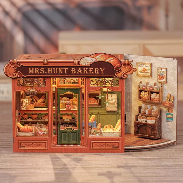 Cutebee, 3D DIY Huisje, Mrs. Hunts Bakery, CWGB401, 21x13x17cm