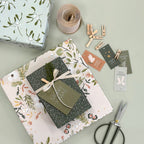 Let's Decorate '25 - Rollen cadeaupapier - 10 stuks