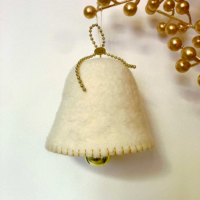 Luna-Leena kerstklokken (set 3) ornamenten - gebroken wit & goud - wol - handgemaakt in Nepal
