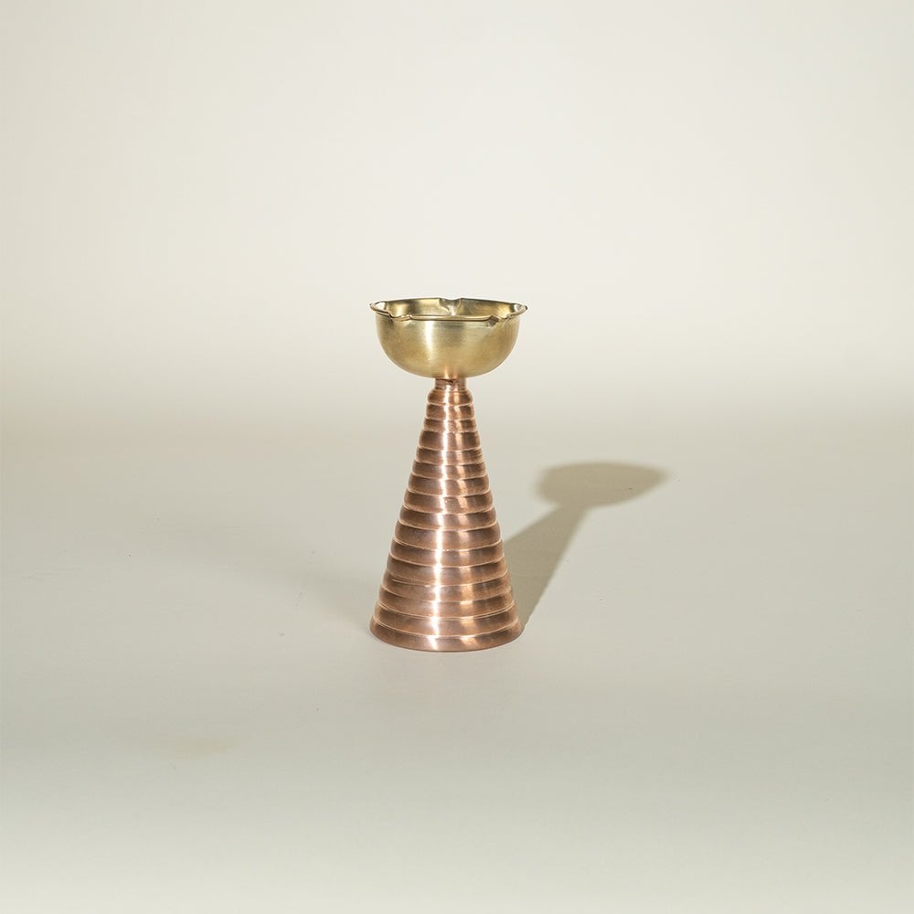 Messing en koperen kaarsenhouder - Sculpturaal modern design