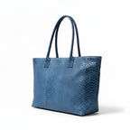 Lola – Italiaanse leren tas met pythonreliëf – denimblauw