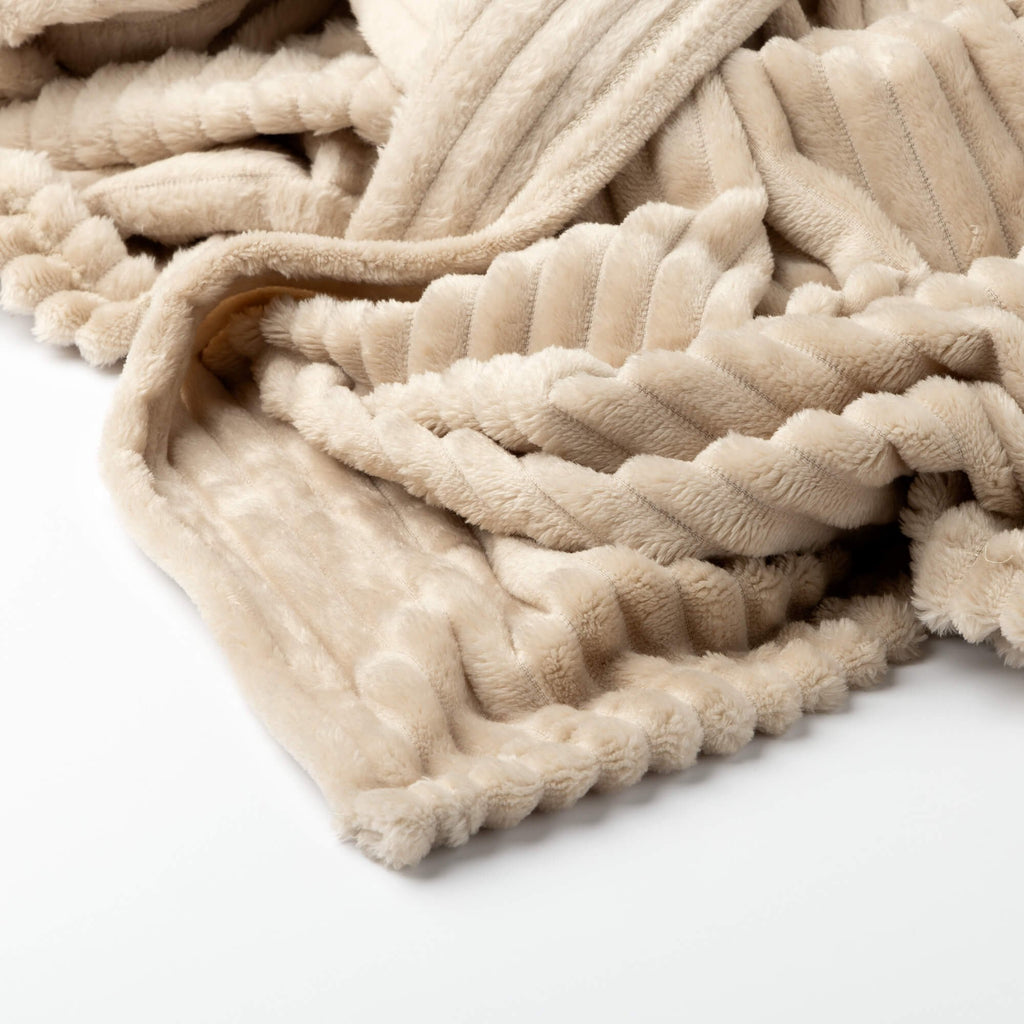 Dutch Decor Marthy - Plaid 140x180 cm - Puimsteen - Beige