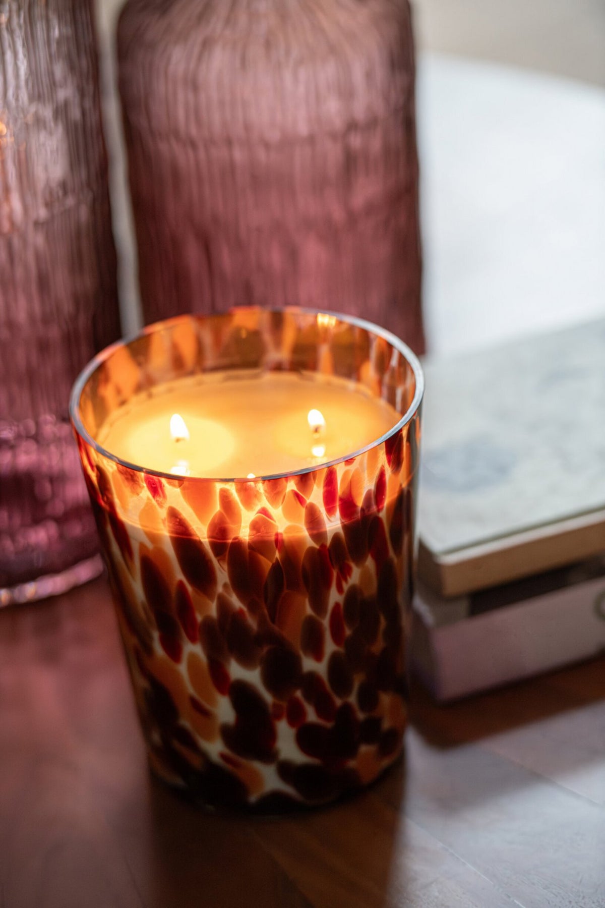 J-Line geurkaars Noa - Magnificent Birch - glas - rood - medium - 68U