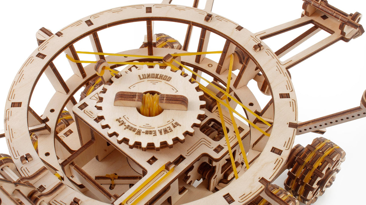 Eco Wood Art (EWA) 3D Mechanische Puzzel Moonrover wind-up Lunokhod, 1492, 32x24x23cm