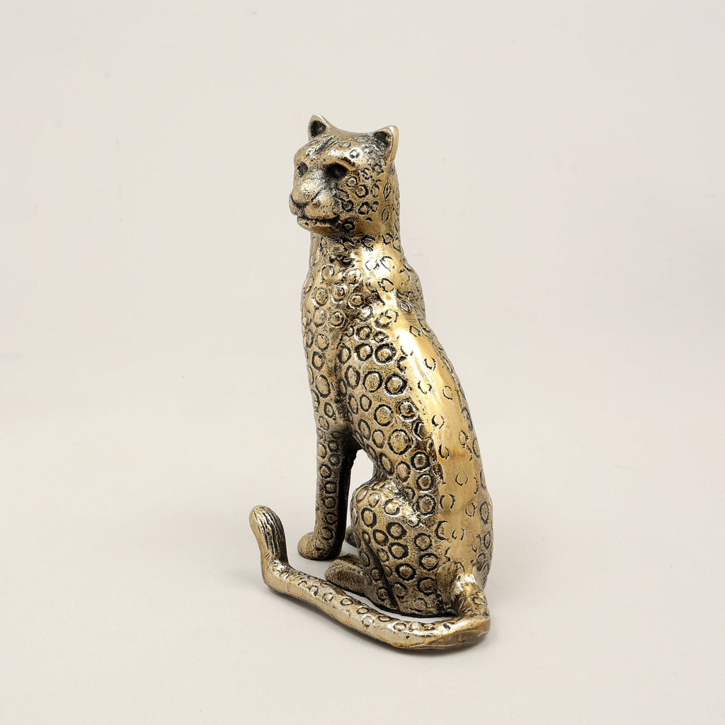 Handgemaakte gouden cheetah-sculptuur – aluminium kunst