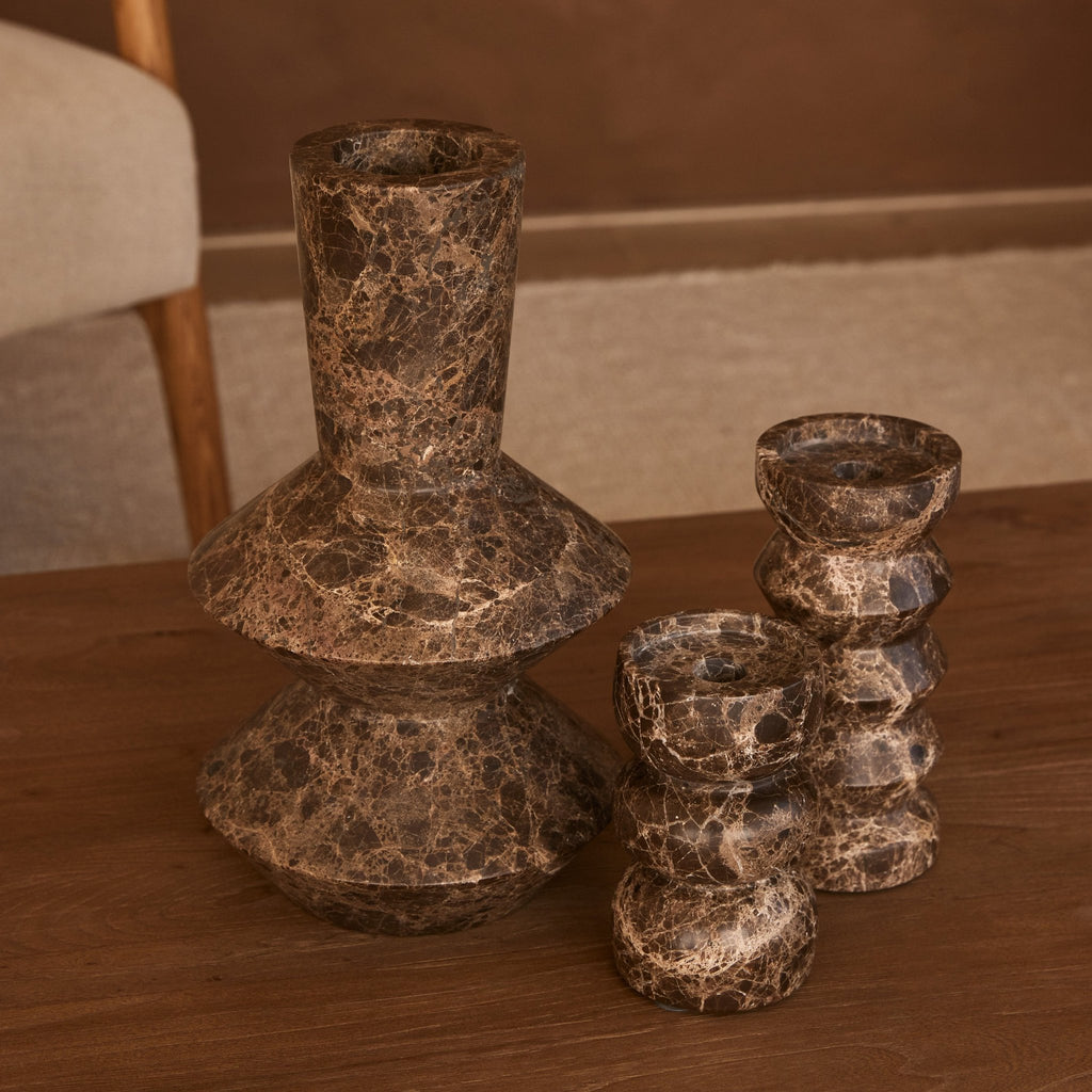 Yubí kaarshouder bruin marmer H15cm