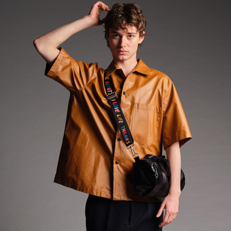 Loqi Weekender Medium - Love Life Metallic Black gerecycled