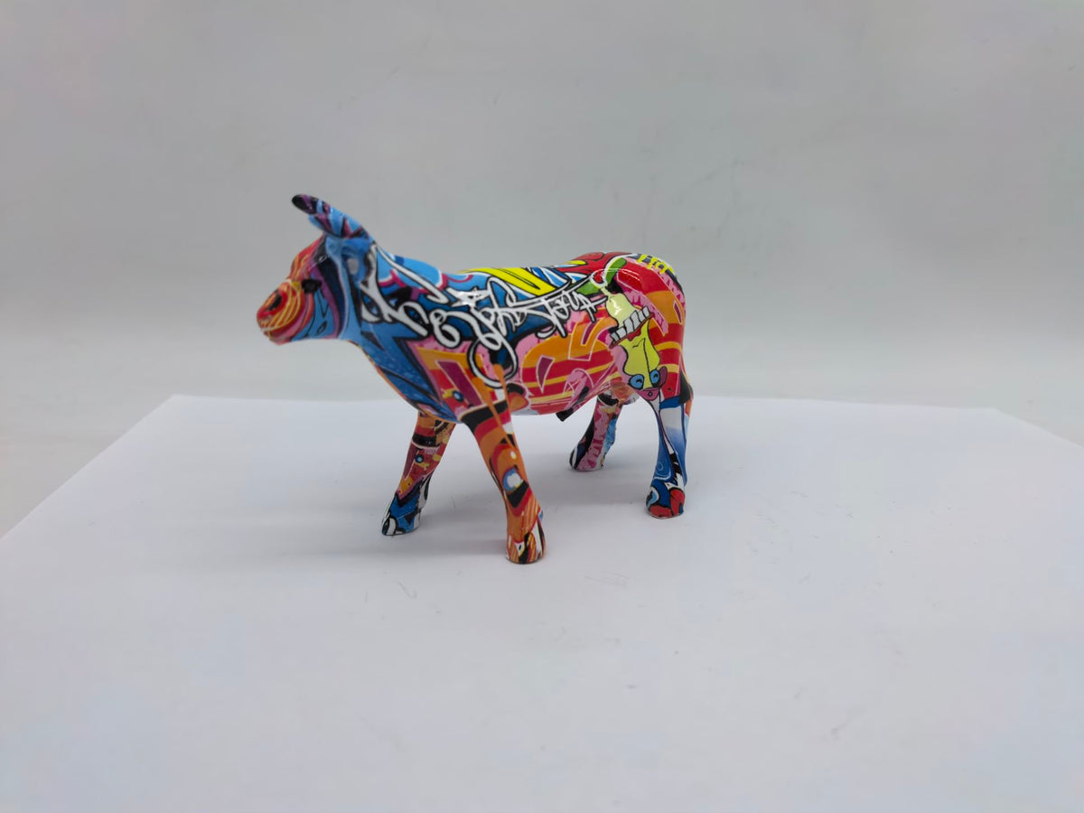 Polyresin koe kleurrijk