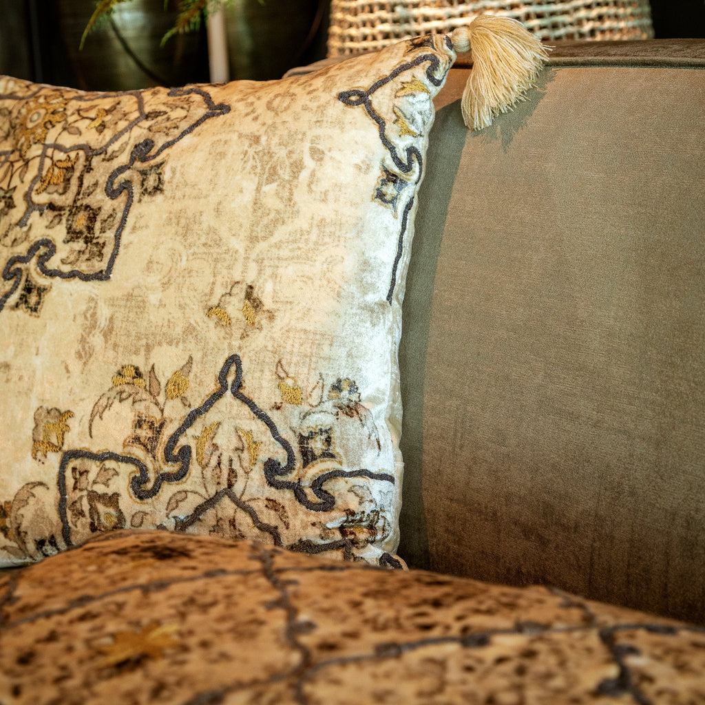 Romain | Kussen | 45x45 cm puimsteen | Beige | Hoii | Met luxe binnenkussen
