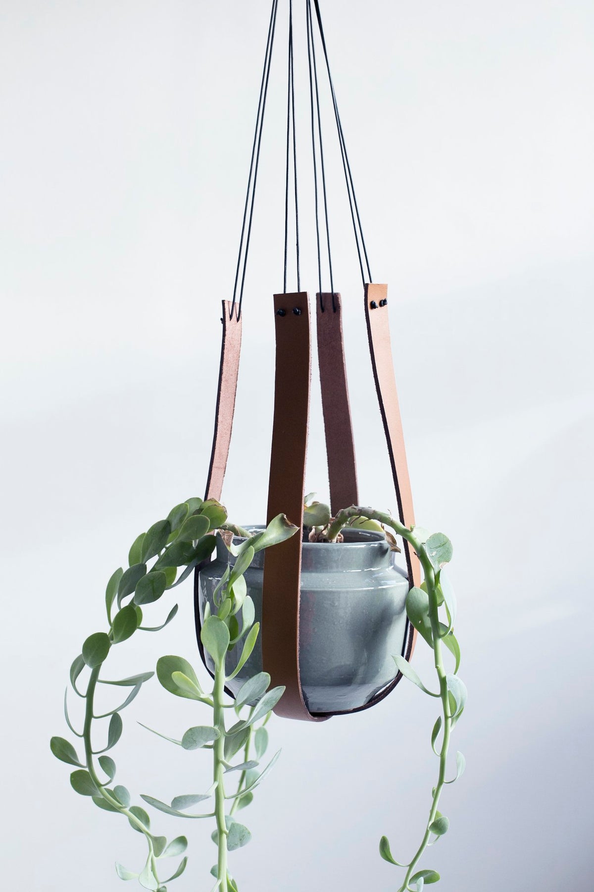 Leren hanger van Pelle