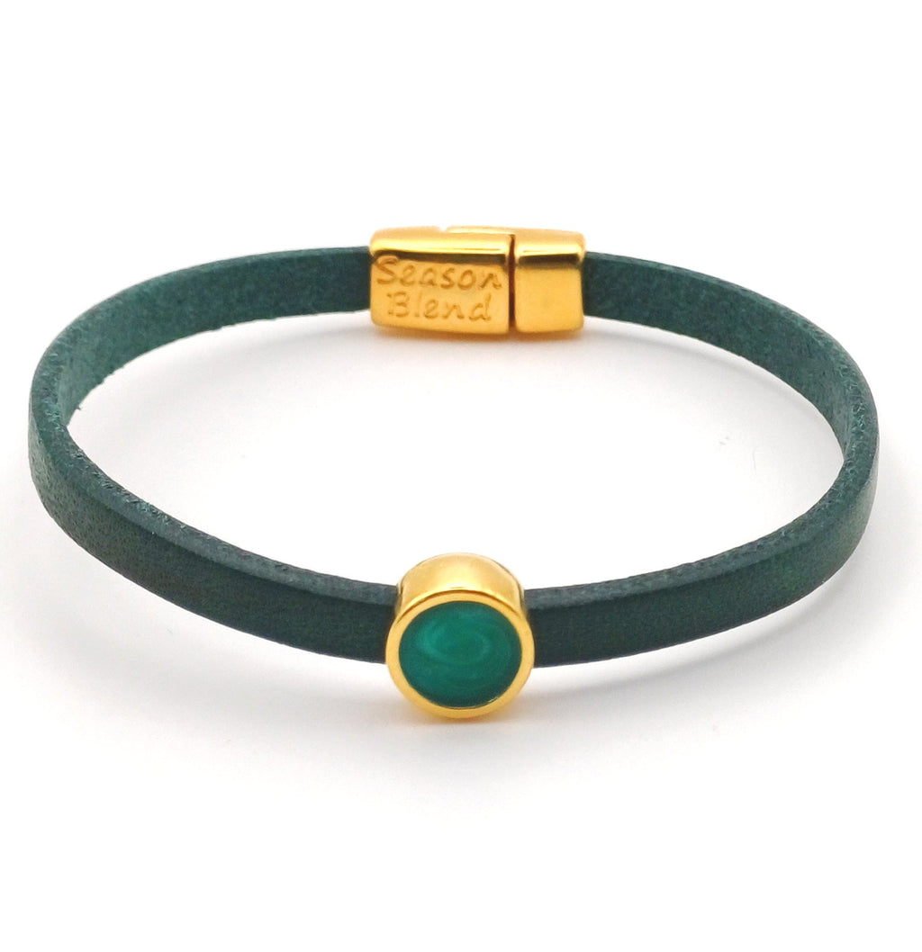 Leren armband met ronde emaille schuifregelaar