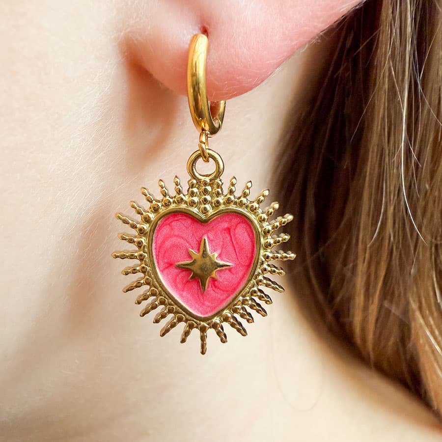 Louiz Oorbellen met Bohemian Hartje Roze