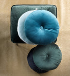 Dutch Decor Olly - Kussen Ø38 cm - Rond fluweel - Bergzicht - Groen